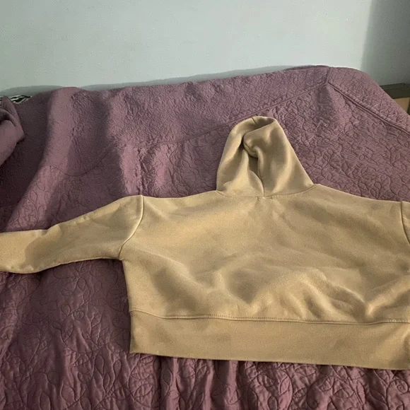 Croped hoodie - Picture 2 of 2